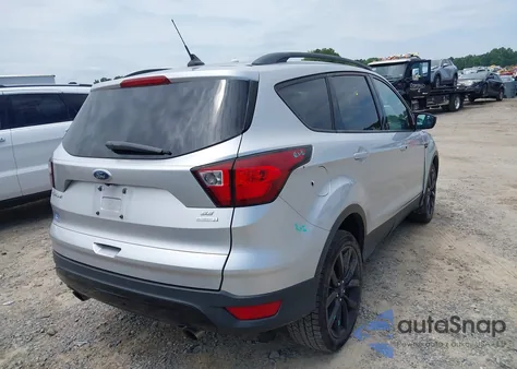 2019 Ford Escape Se from USA, damaged, VIN 1FMCU0GD3KUB20389